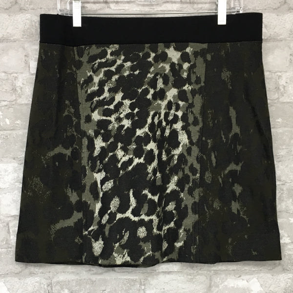 Green/Gray Animal Print Skirt (Large)