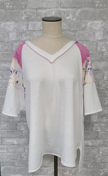 White and Pink Top (2X)